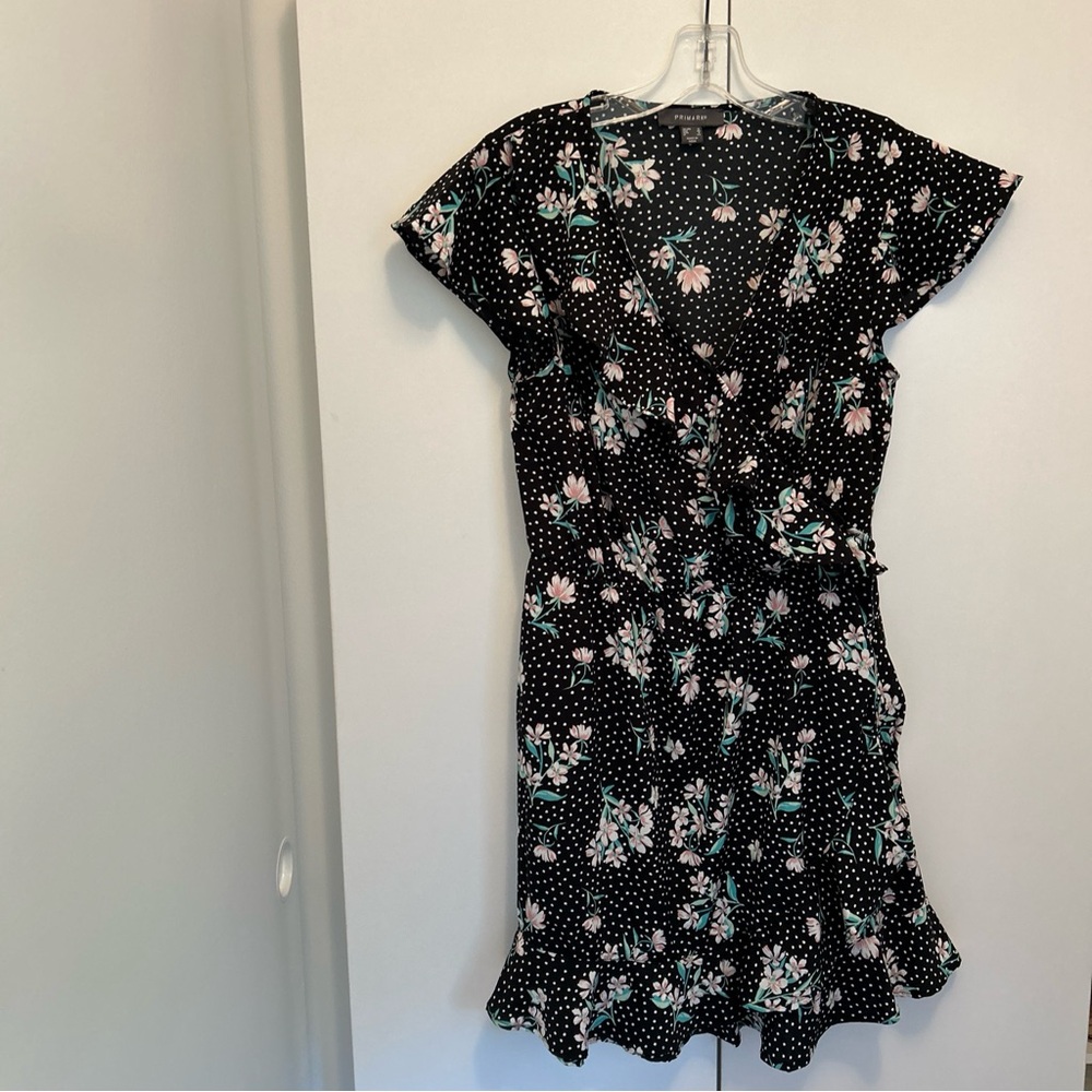 PRIMARK! Adorable Black Floral Print Dress with Ruffles